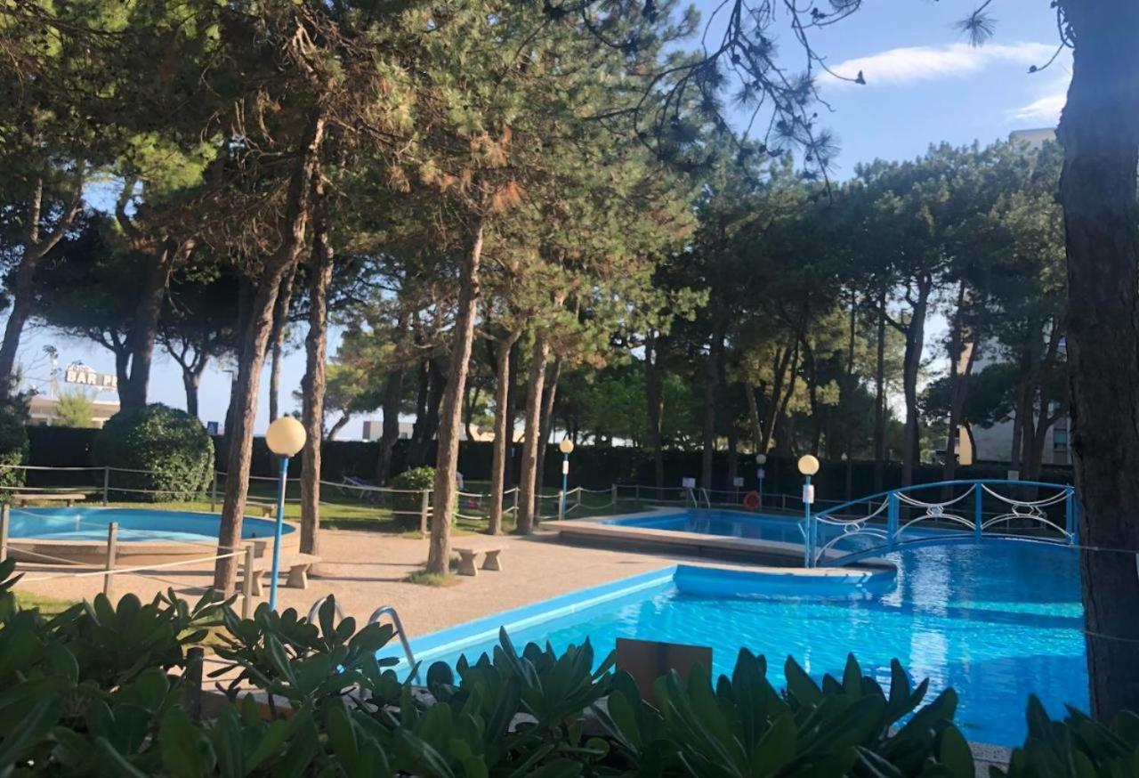 Apartmán Splendido Attico, Piscina E Vista Mare Lignano Sabbiadoro Exteriér fotografie